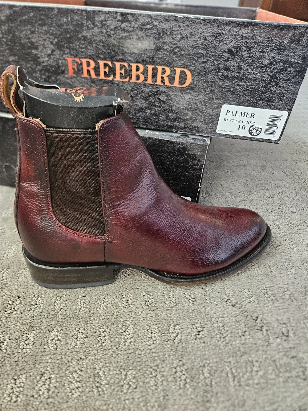 Freebird Palmer Men’s Chelsea Boot — Burgundy - Picture 2 of 3